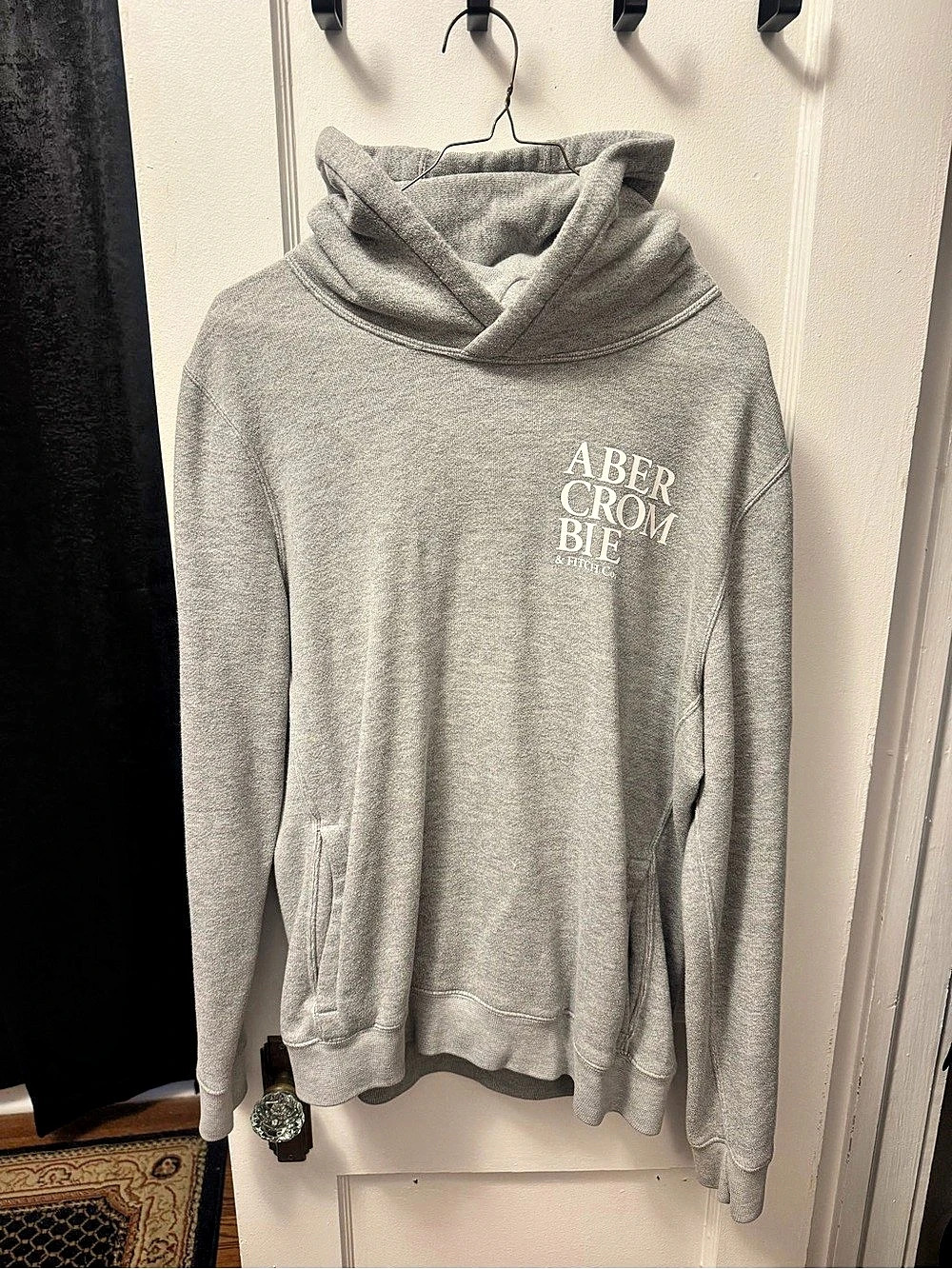 Abercrombie & Fitch Gray Logo Hoodie Like New
